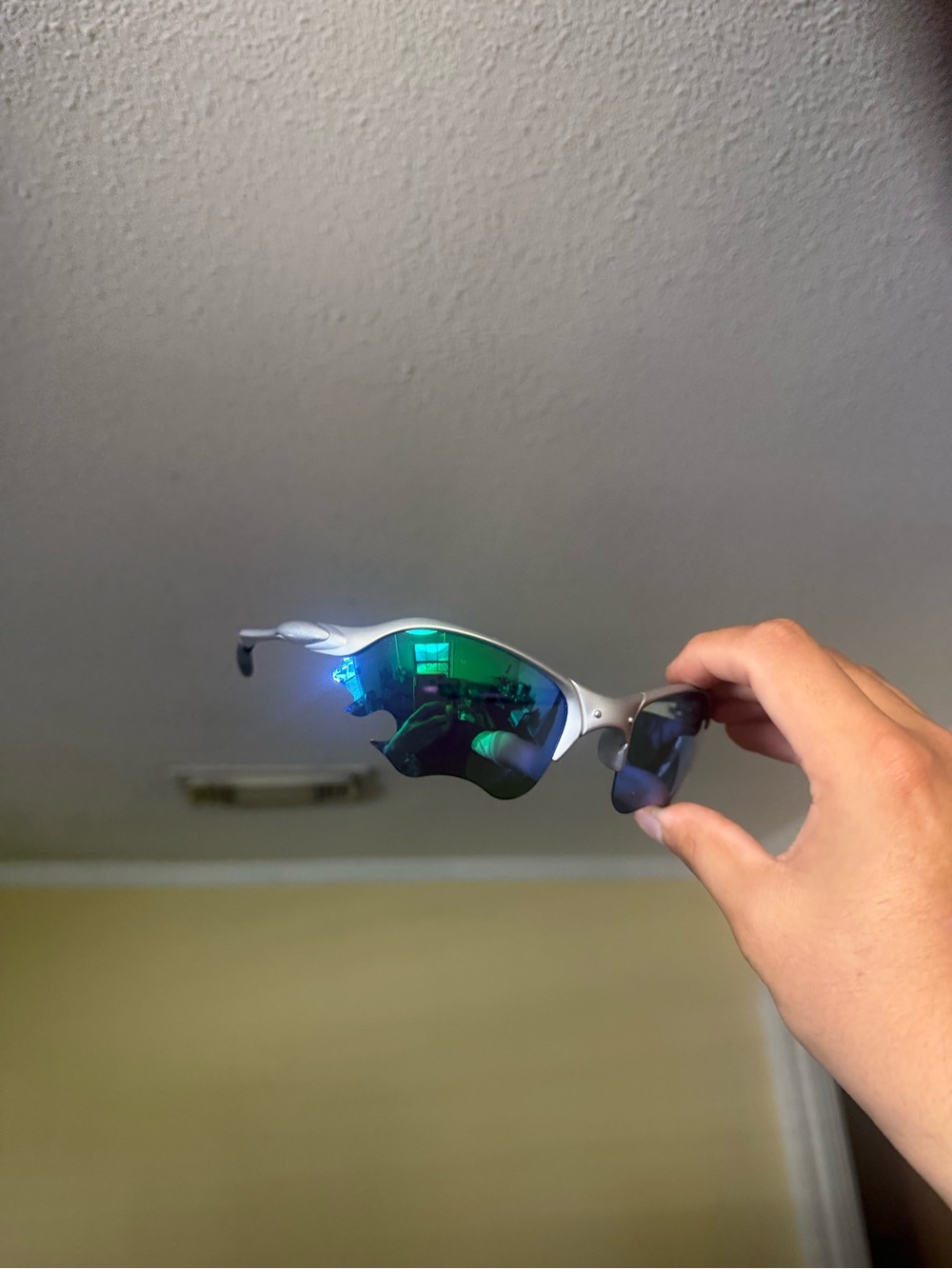 Sporty Mirrored Shield Sunglasses - Green Lenses Oakley oakleys